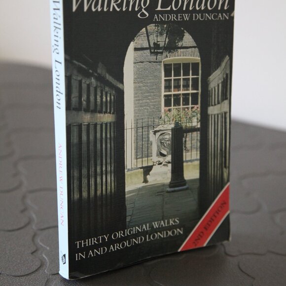 Walking London: Thirty Originals Walks in and Around London by Andrew Duncan - Picture 2 of 4